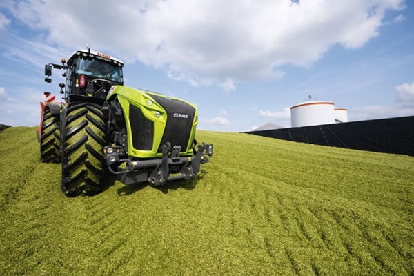 JOSILAC silo while compacting